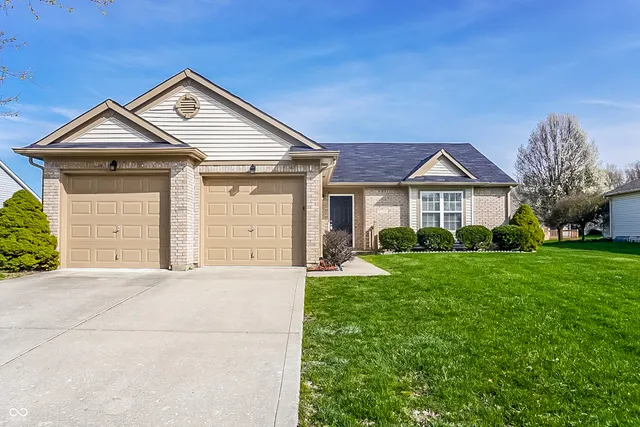 $1,685 | 2245 Valley Creek E Lane, Indianapolis, IN 46229