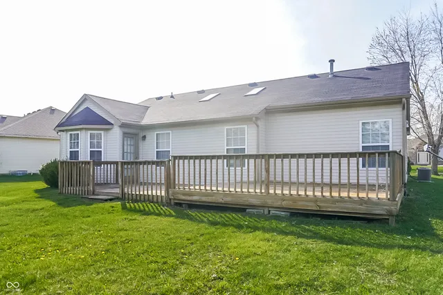 $1,685 | 2245 Valley Creek E Lane, Indianapolis, IN 46229