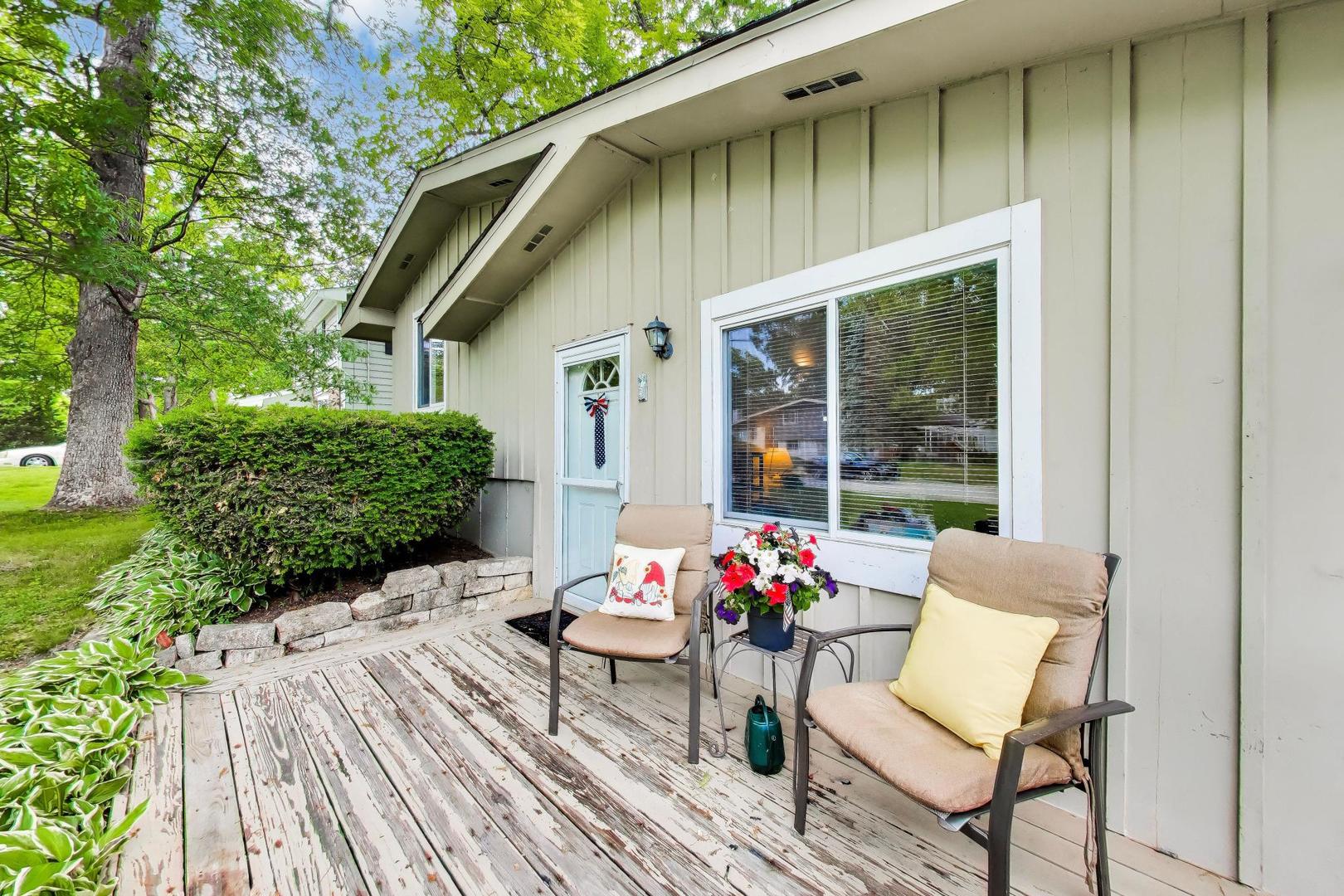 1281 Banbury Road Mundelein, IL 60060 - Photo 27 of 34