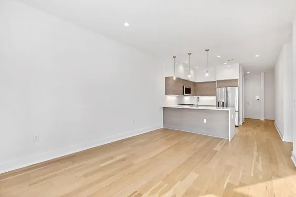 $2,900 | 6025 Boulevard East, Unit 306, West New York, NJ 07093