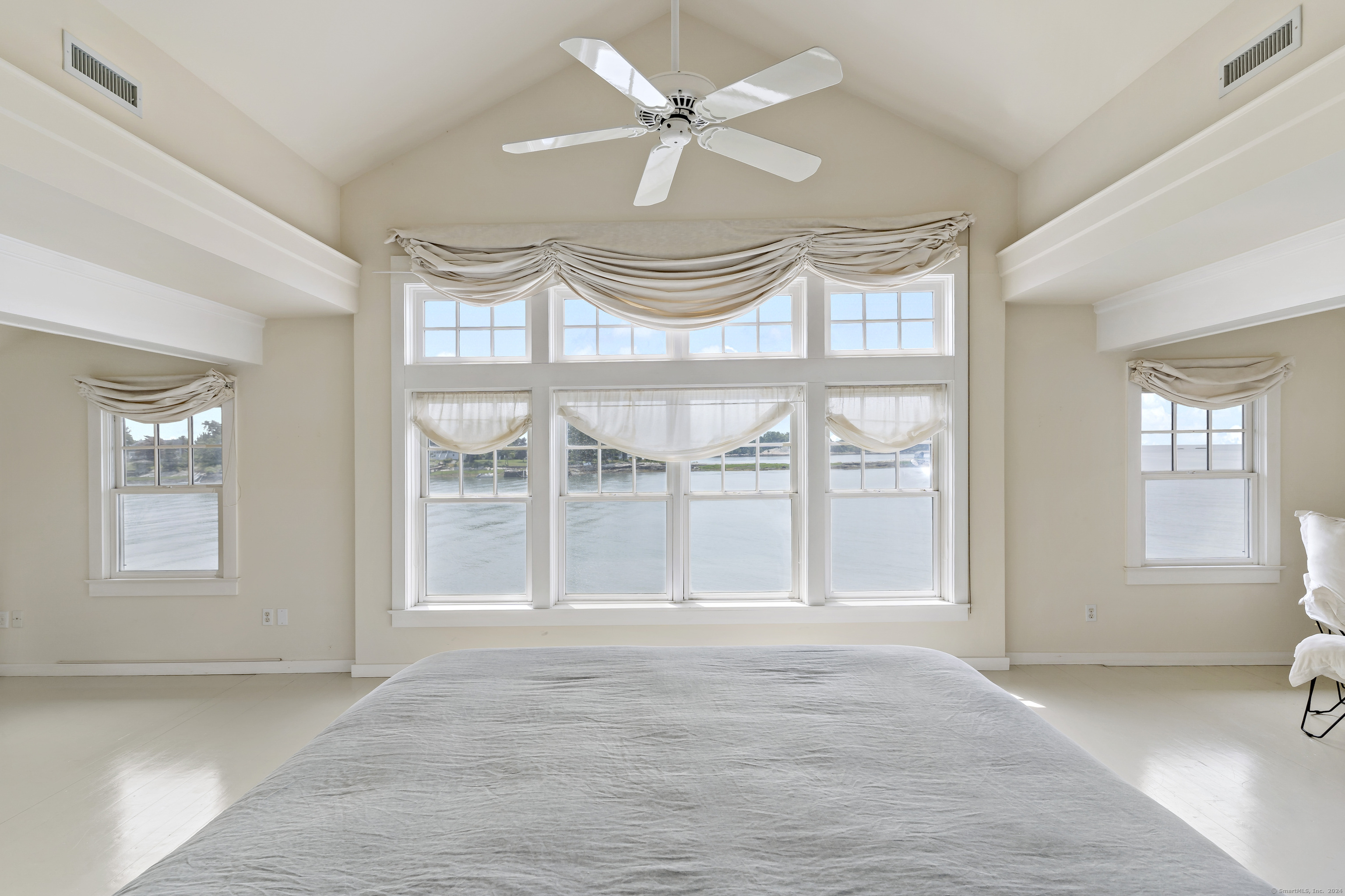 Potato Island Branford, CT 06405 - Photo 15 of 31 a view of an empty room with a window