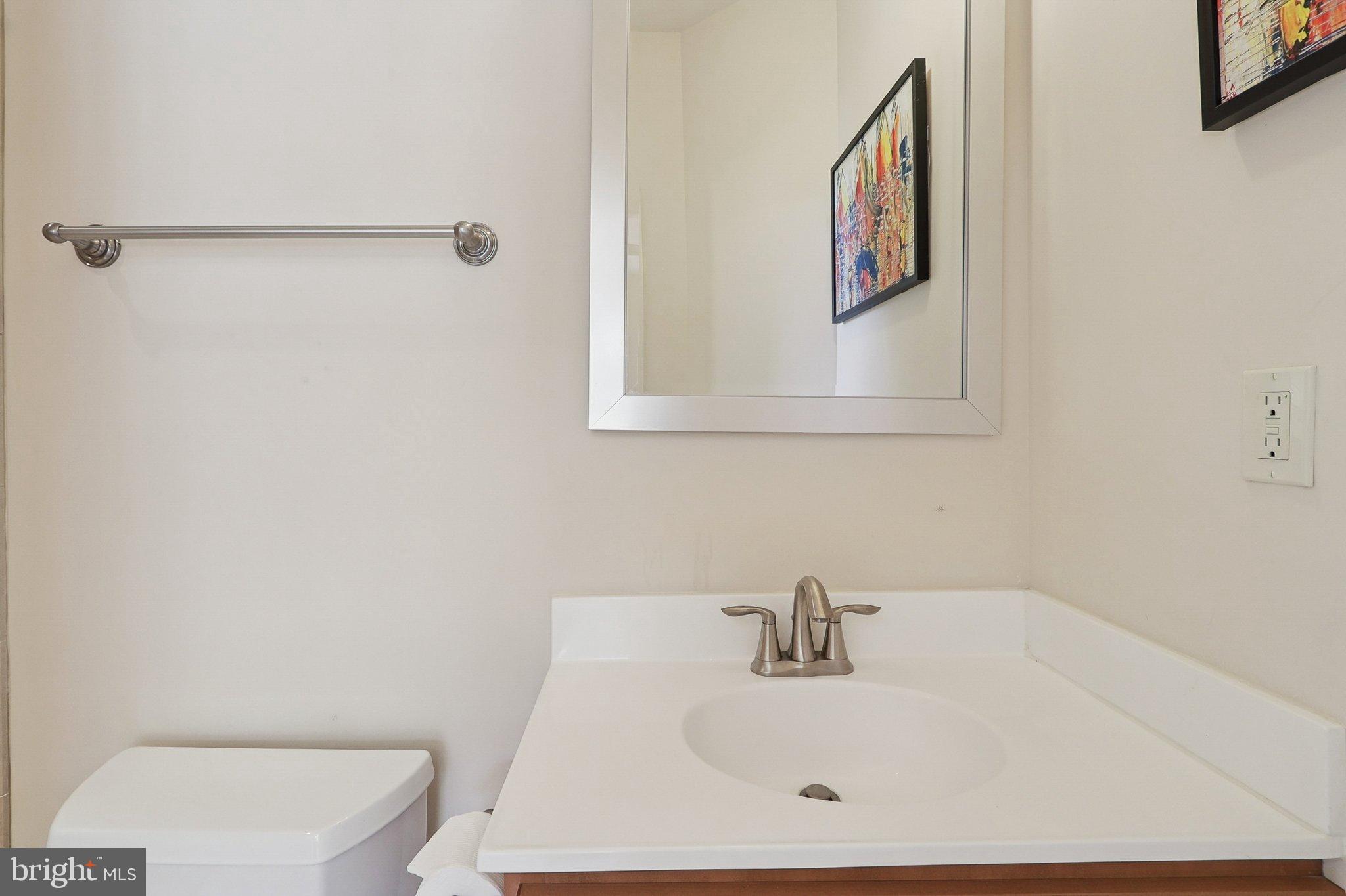 3211 Courtside Road Bowie, MD 20721 - Photo 30 of 108 Main floor ensuite bathroom