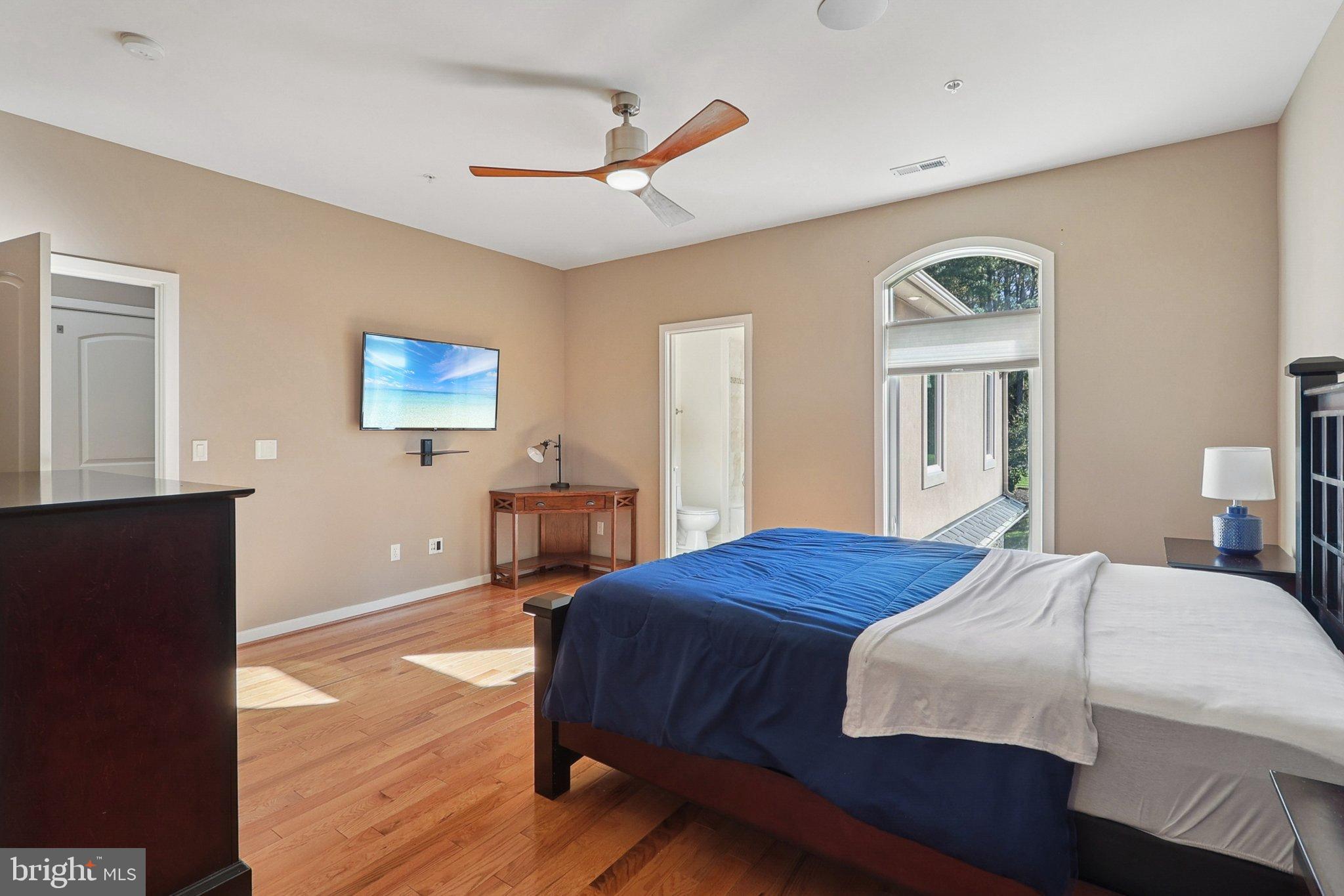 3211 Courtside Road Bowie, MD 20721 - Photo 62 of 108 Upstairs Bedroom 3 with ensuite bath.