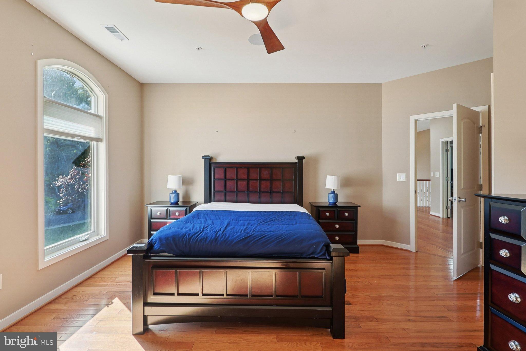 3211 Courtside Road Bowie, MD 20721 - Photo 63 of 108 Spacious bedroom with natural light.