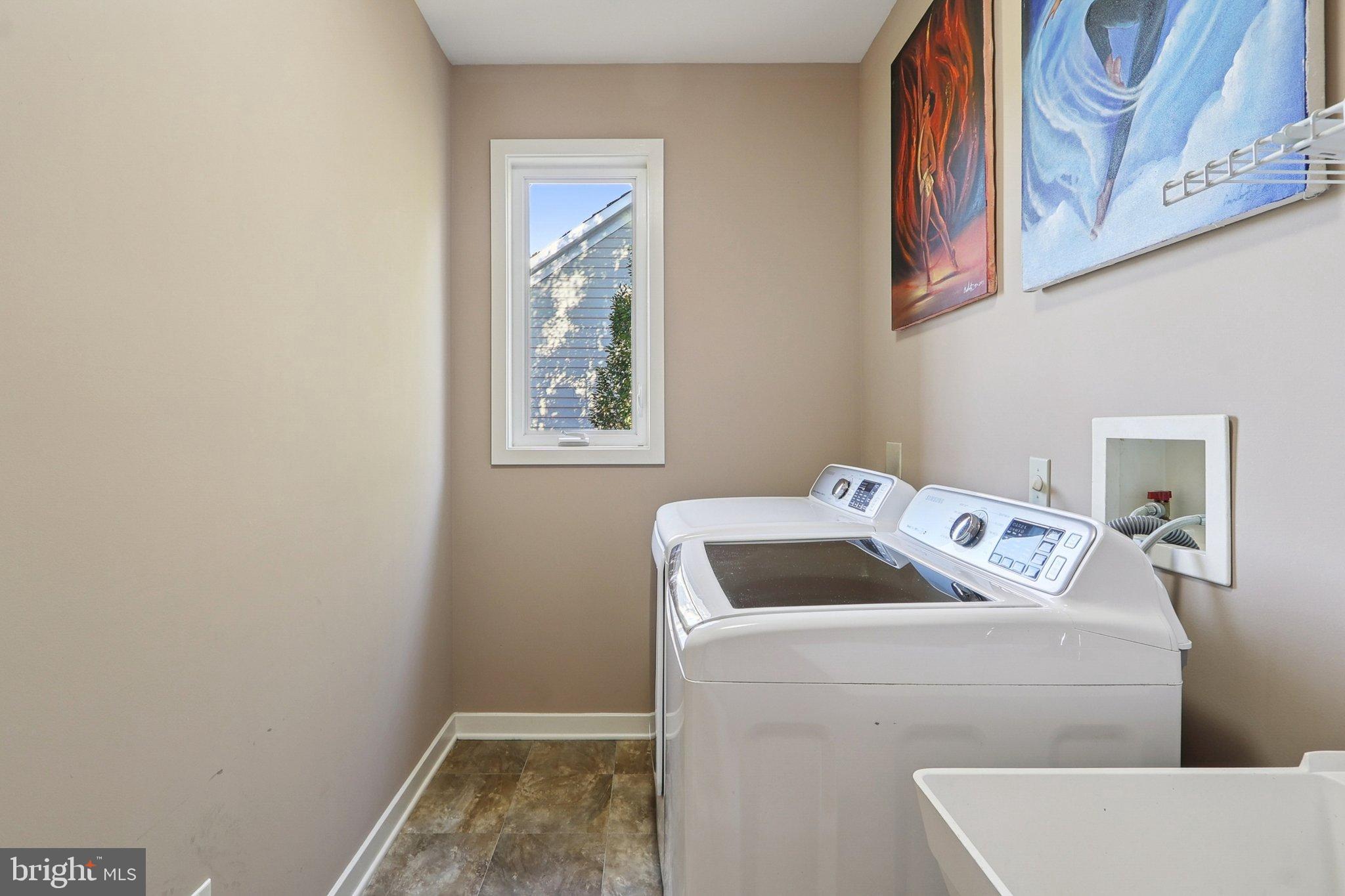 3211 Courtside Road Bowie, MD 20721 - Photo 70 of 108 Upstairs laundry space.