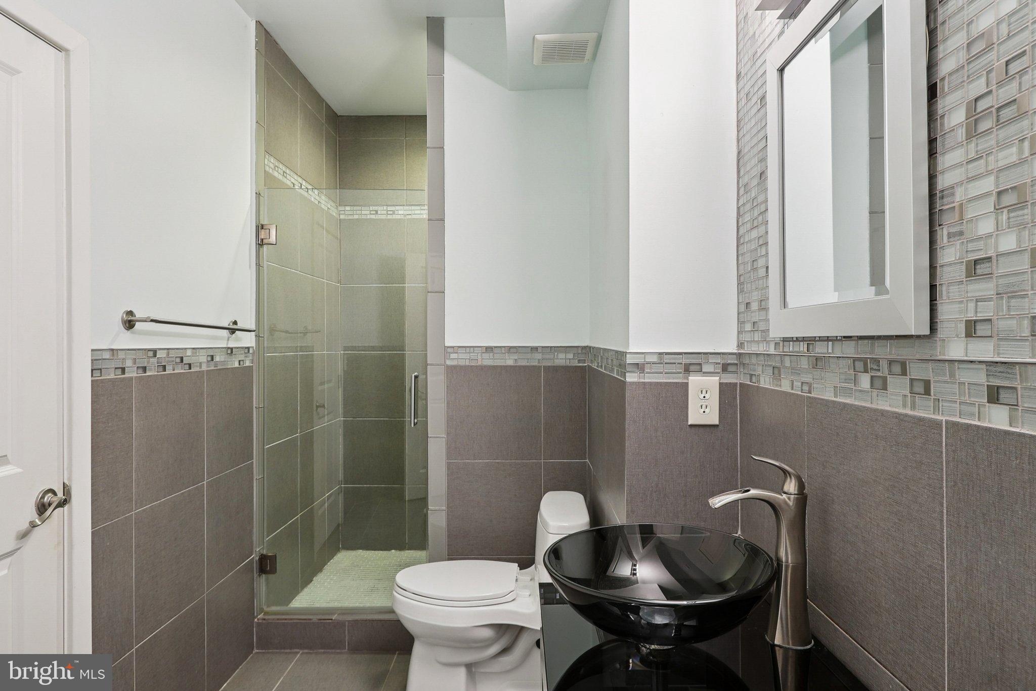 3211 Courtside Road Bowie, MD 20721 - Photo 87 of 108 Lower level full bathroom.