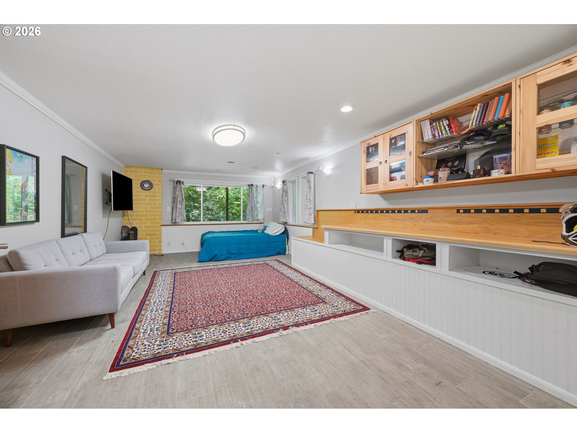 8122 Southwest 54th Avenue Portland, OR 97219 - Photo 19 of 42