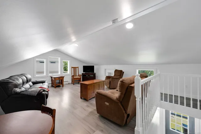 $699,000 | 49 South Main Street, Marlborough, CT 06447