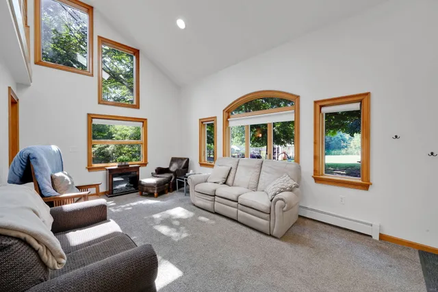 $699,000 | 49 South Main Street, Marlborough, CT 06447