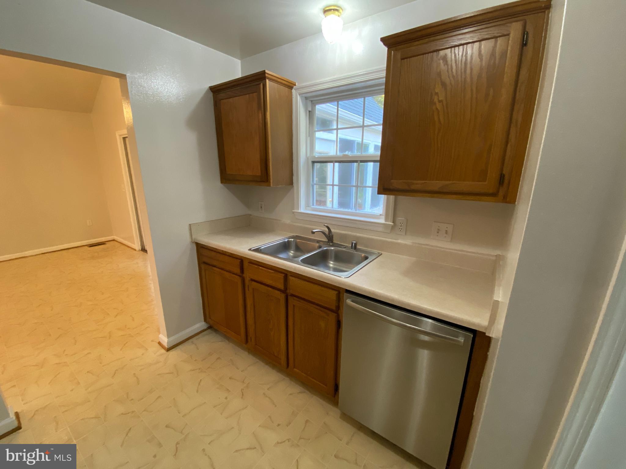 211 Cedar Ridge Drive Ruther Glen, VA 22546 - Photo 12 of 29