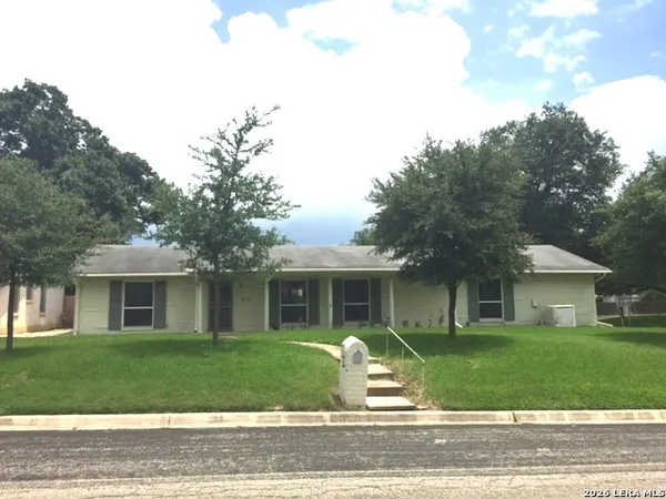 $2,100 | 1014 Mt Kisco Drive, San Antonio, TX 78213