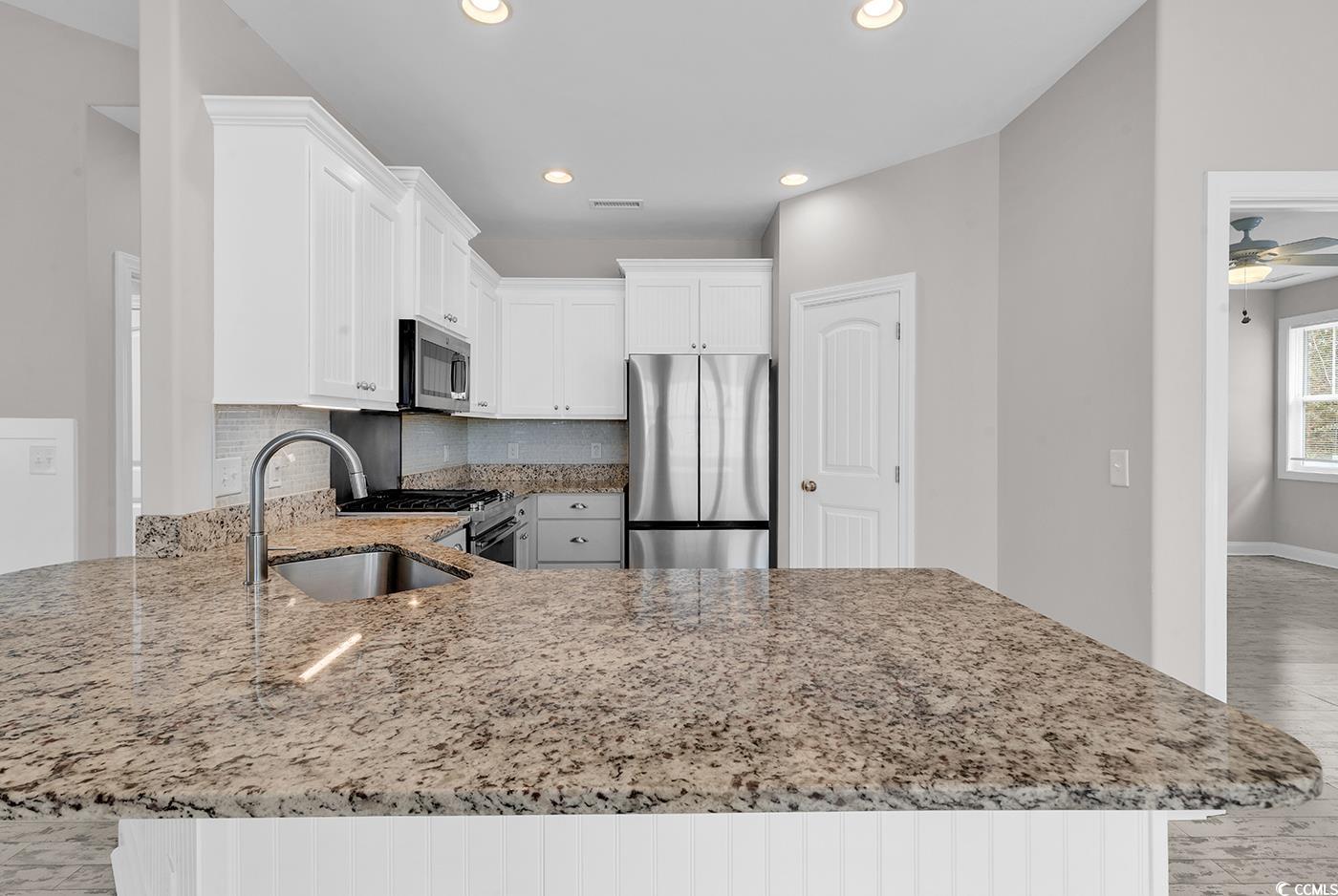 340 Waties Drive Murrells Inlet, SC 29576 - Photo 7 of 38