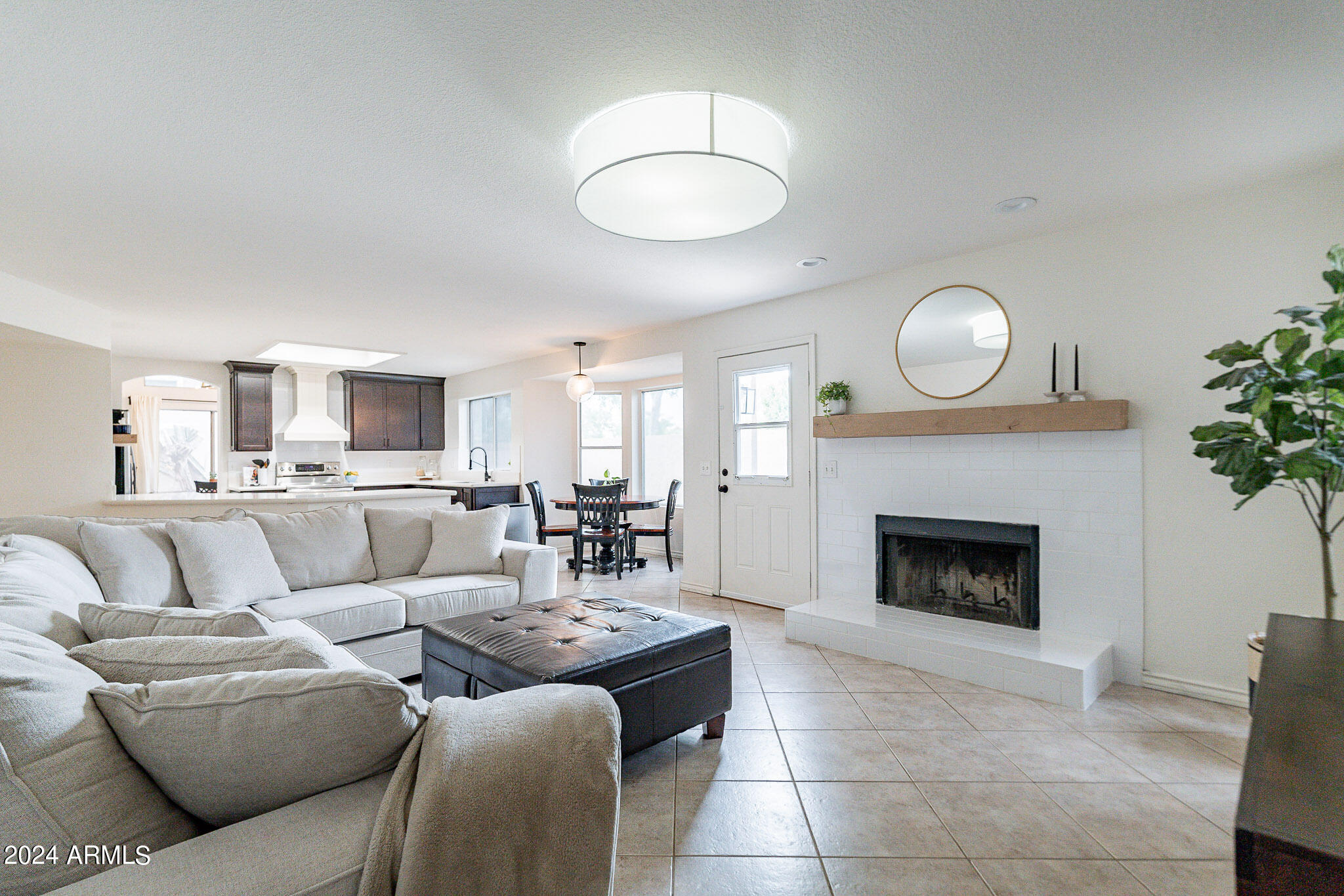 818 West Devon Drive Gilbert, AZ 85233 - Photo 12 of 37 15-web-or-mls-Devon-15