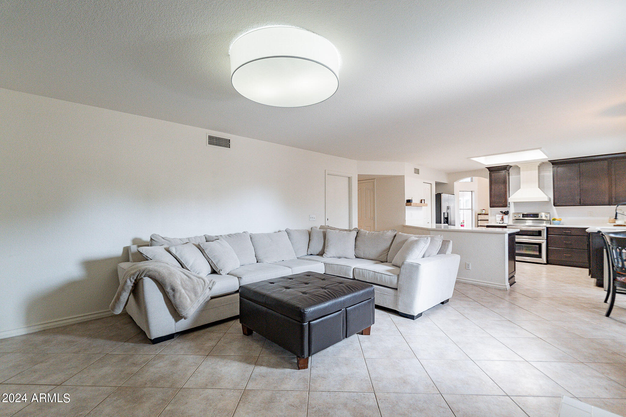 818 West Devon Drive Gilbert, AZ 85233 - Photo 15 of 37 14-web-or-mls-Devon-14