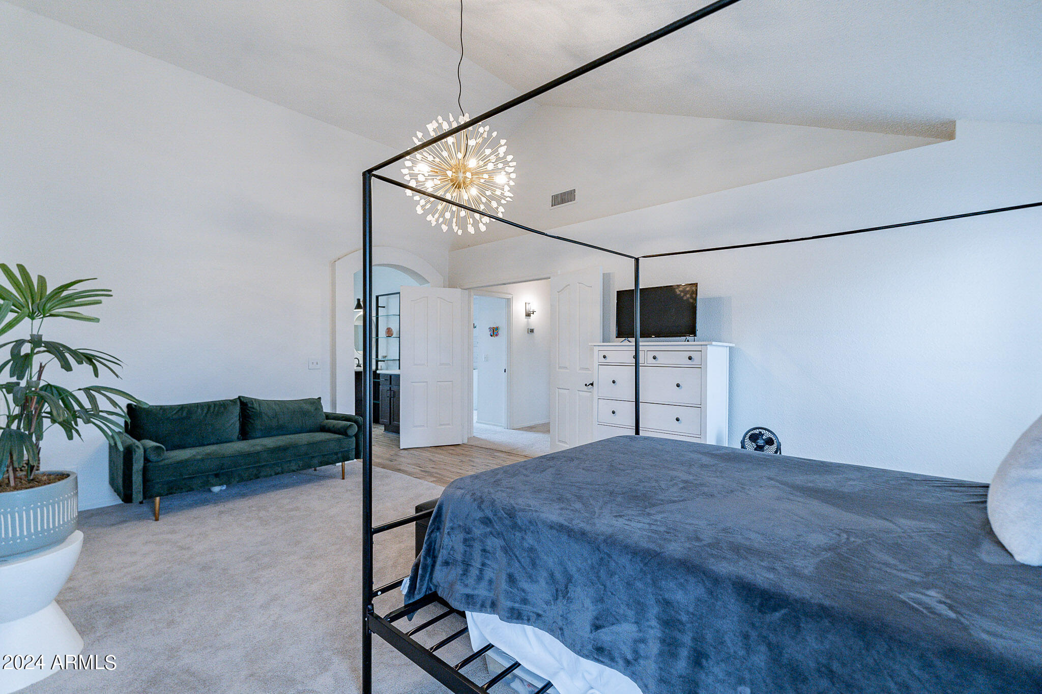 818 West Devon Drive Gilbert, AZ 85233 - Photo 21 of 37 30-web-or-mls-Devon-30