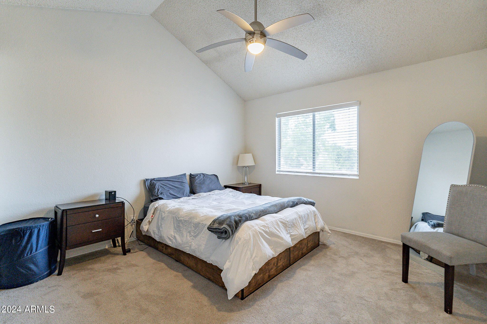 818 West Devon Drive Gilbert, AZ 85233 - Photo 26 of 37 24-web-or-mls-Devon-24