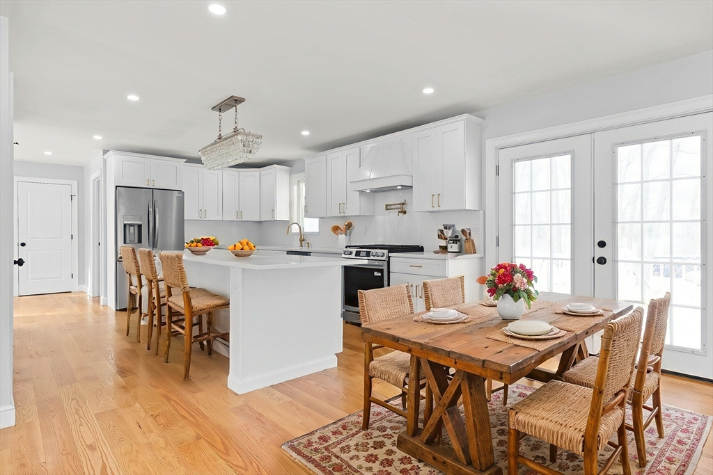 12 Lands-End Road Tyngsborough, MA 01879 - Photo 9 of 41