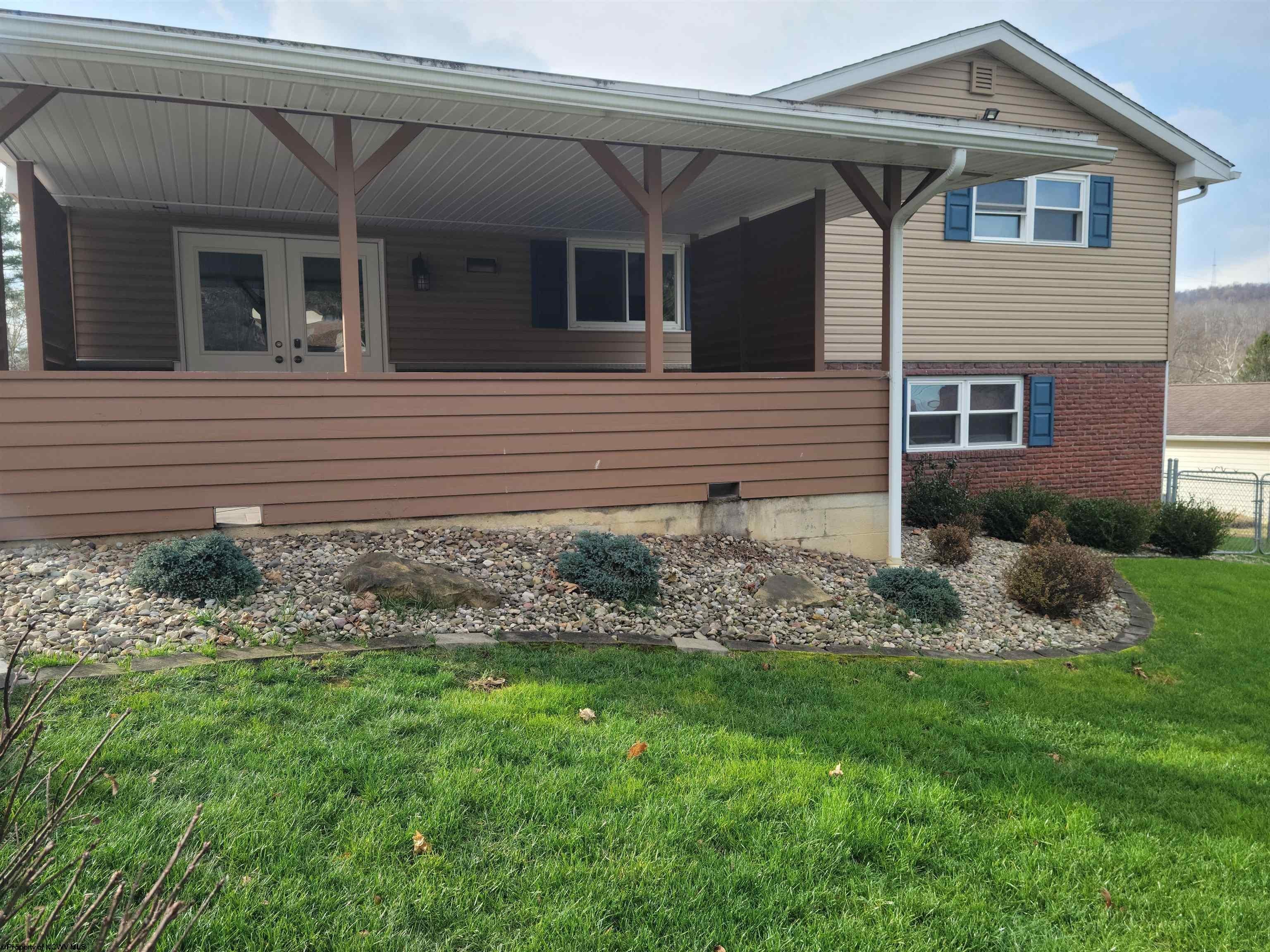 12 Millbrook Road Bridgeport, WV 26330 - Photo 4 of 46 Gallery Image 4