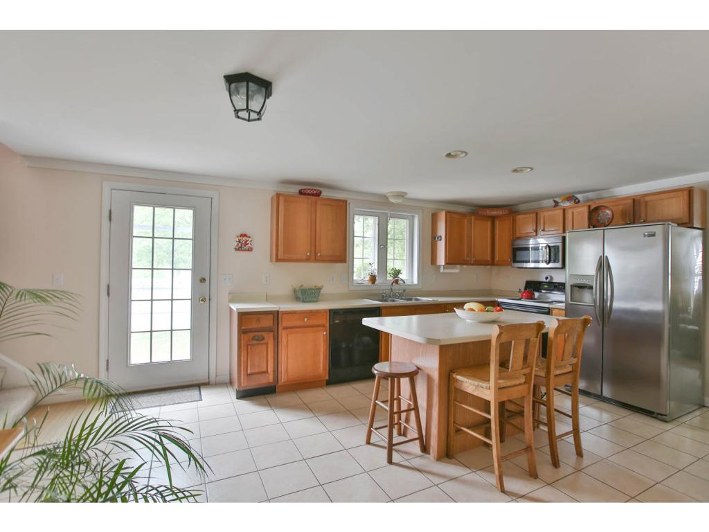 6 George Avenue Hampton, NH 03842 - Photo 8 of 32 Gallery Image 8