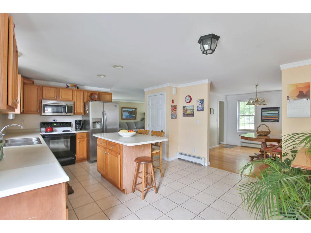 6 George Avenue Hampton, NH 03842 - Photo 10 of 32 Gallery Image 10