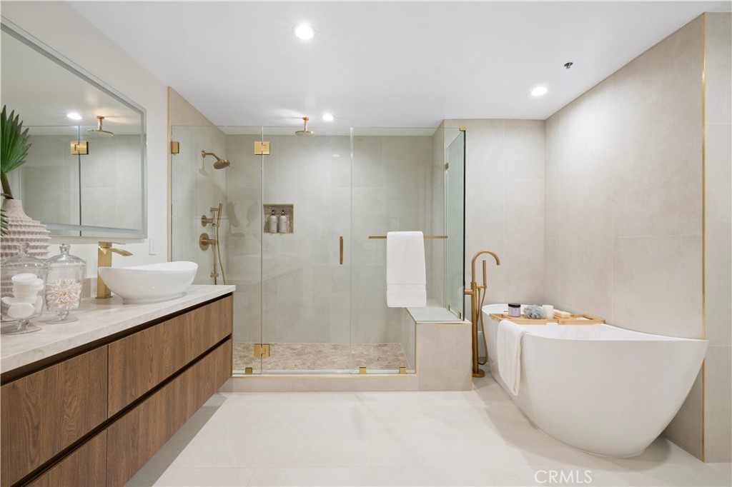 10750 Wilshire Boulevard, Unit 901 Los Angeles, CA 90024 - Photo 10 of 28