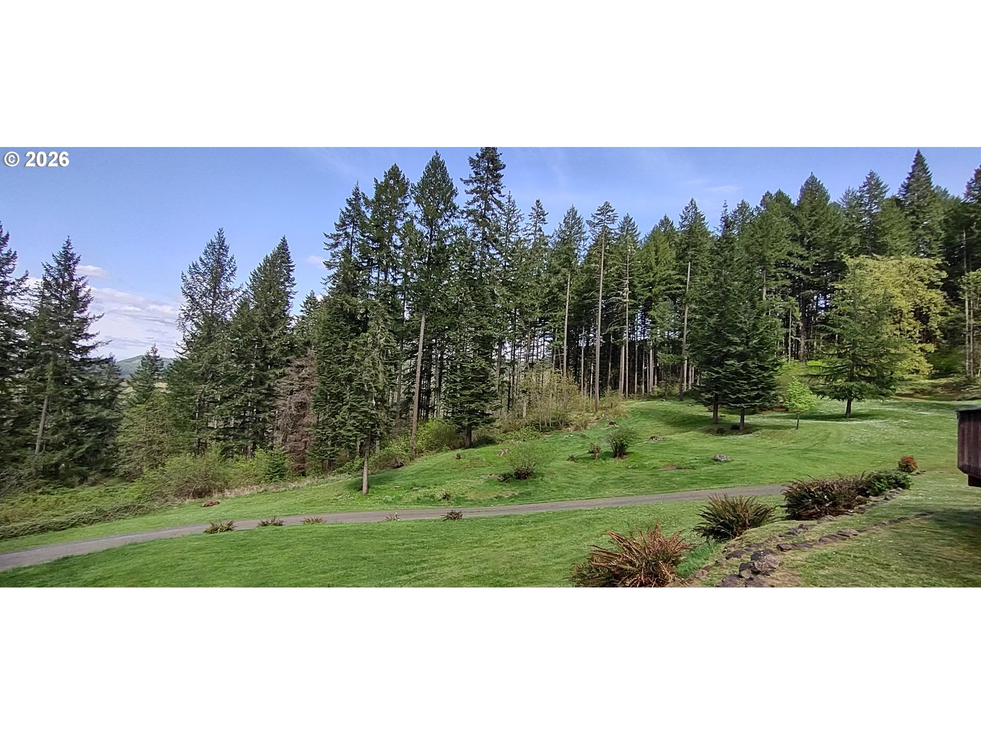 36926 Edgehill Road Springfield, OR 97478 - Photo 6 of 11