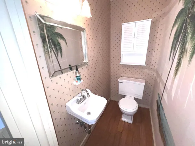 $2,500 | 918 Rockwell Road, Wilmington, DE 19810