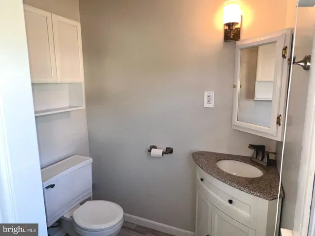 $2,500 | 918 Rockwell Road, Wilmington, DE 19810