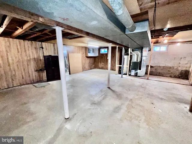 $2,500 | 918 Rockwell Road, Wilmington, DE 19810