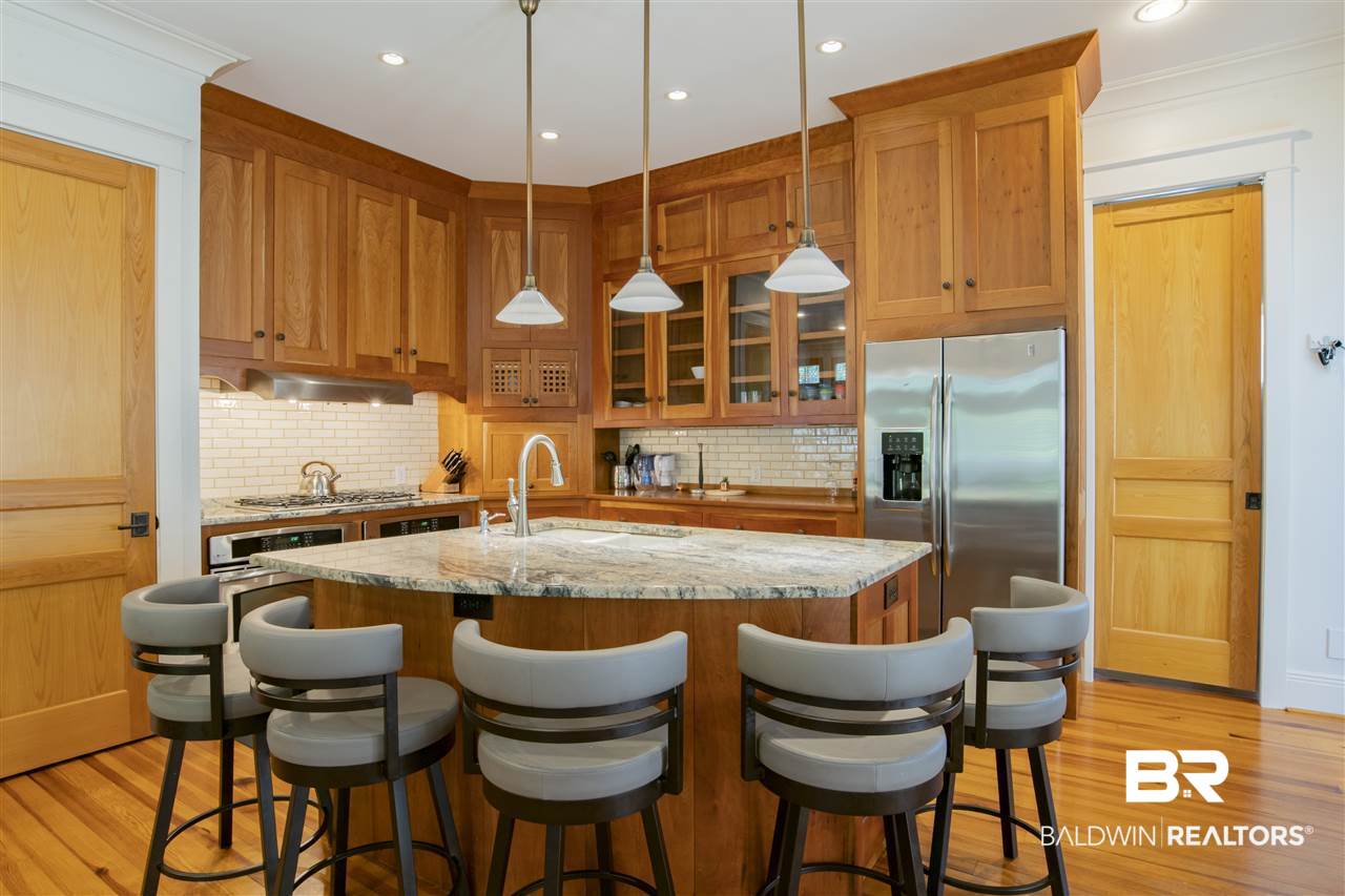 100 Morphy Avenue Fairhope, AL 36532 - Photo 11 of 38