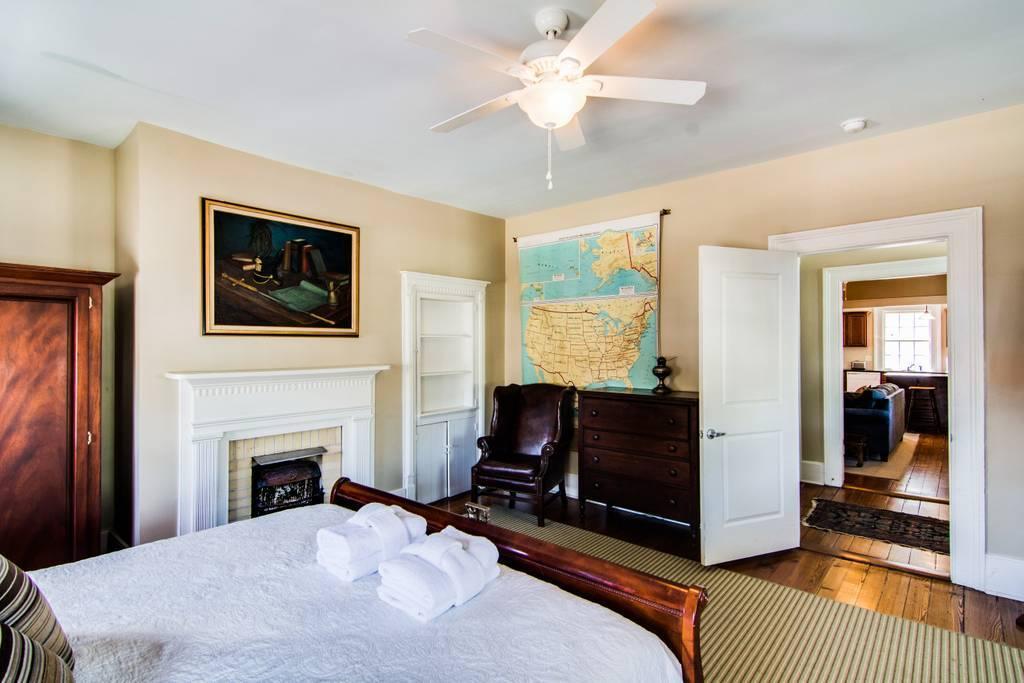 101 Spring Street Charleston, SC 29403 - Photo 11 of 15 101-4