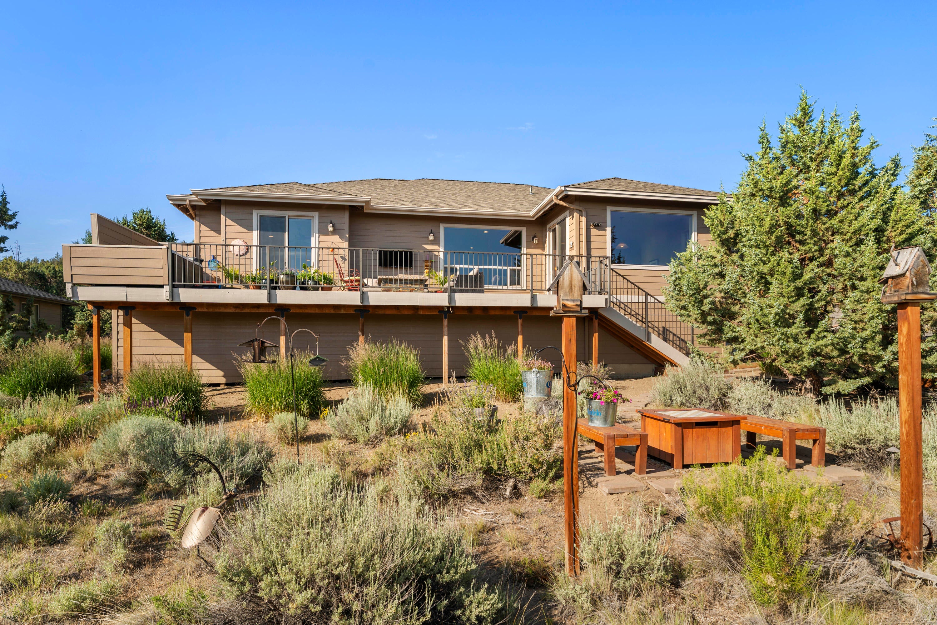 10192 Sundance Ridge Loop Redmond, OR 97756 - Photo 49 of 68 48