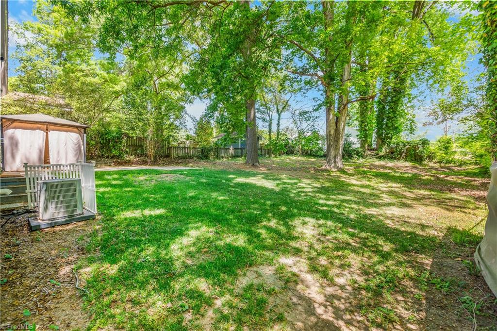 1110 Guyer Street High Point, NC 27262 - Photo 24 of 26