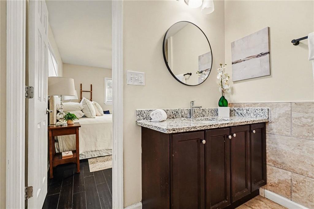 2494 Glenrock Drive Decatur, GA 30032 - Photo 11 of 27