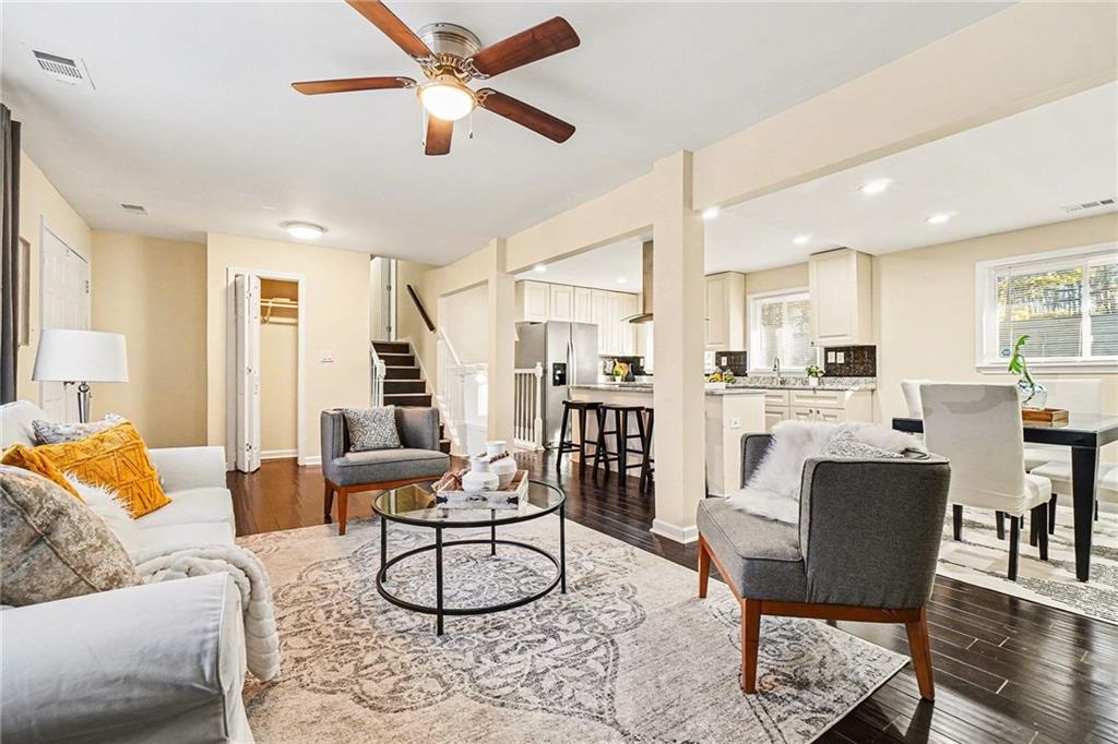 2494 Glenrock Drive Decatur, GA 30032 - Photo 5 of 27