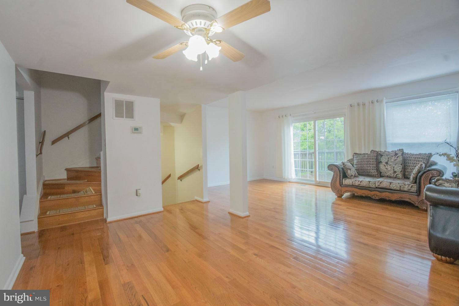 23 Timber Rock Road Gaithersburg, MD 20878 - Photo 13 of 30 Interior (General)