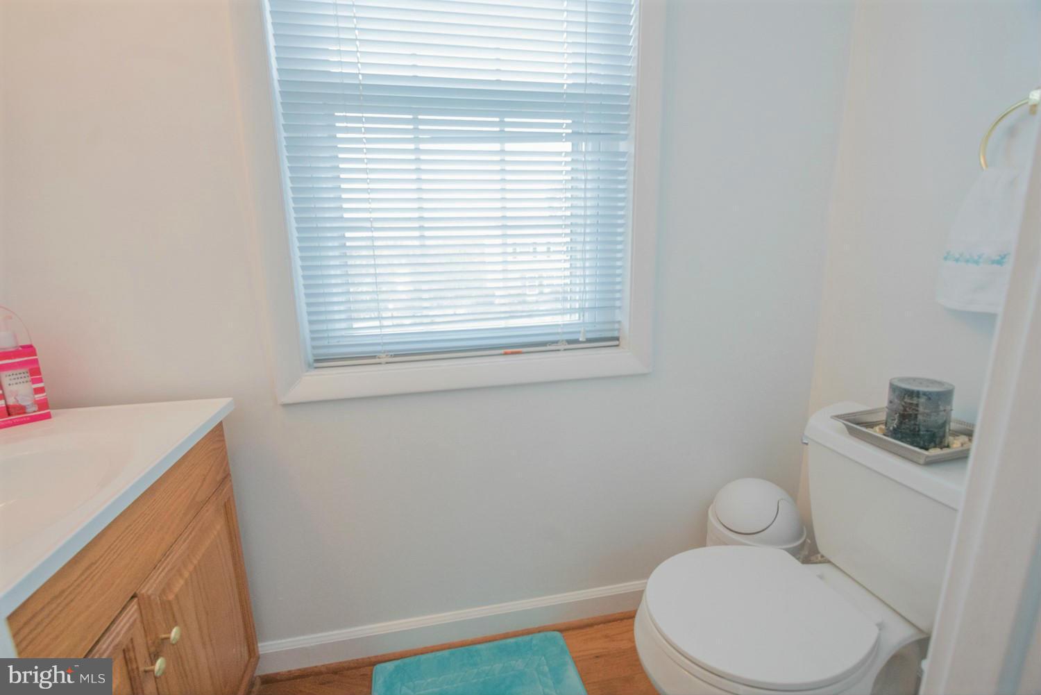 23 Timber Rock Road Gaithersburg, MD 20878 - Photo 14 of 30 Bath