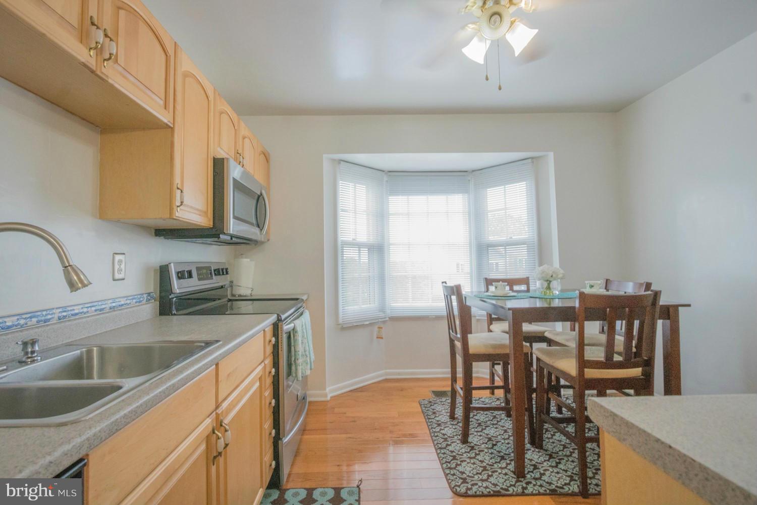 23 Timber Rock Road Gaithersburg, MD 20878 - Photo 15 of 30 Kitchen