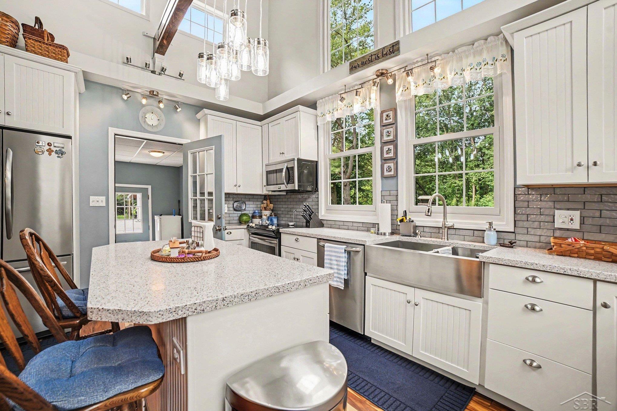 3850 South Fenmore Road Merrill, MI 48637 - Photo 8 of 37