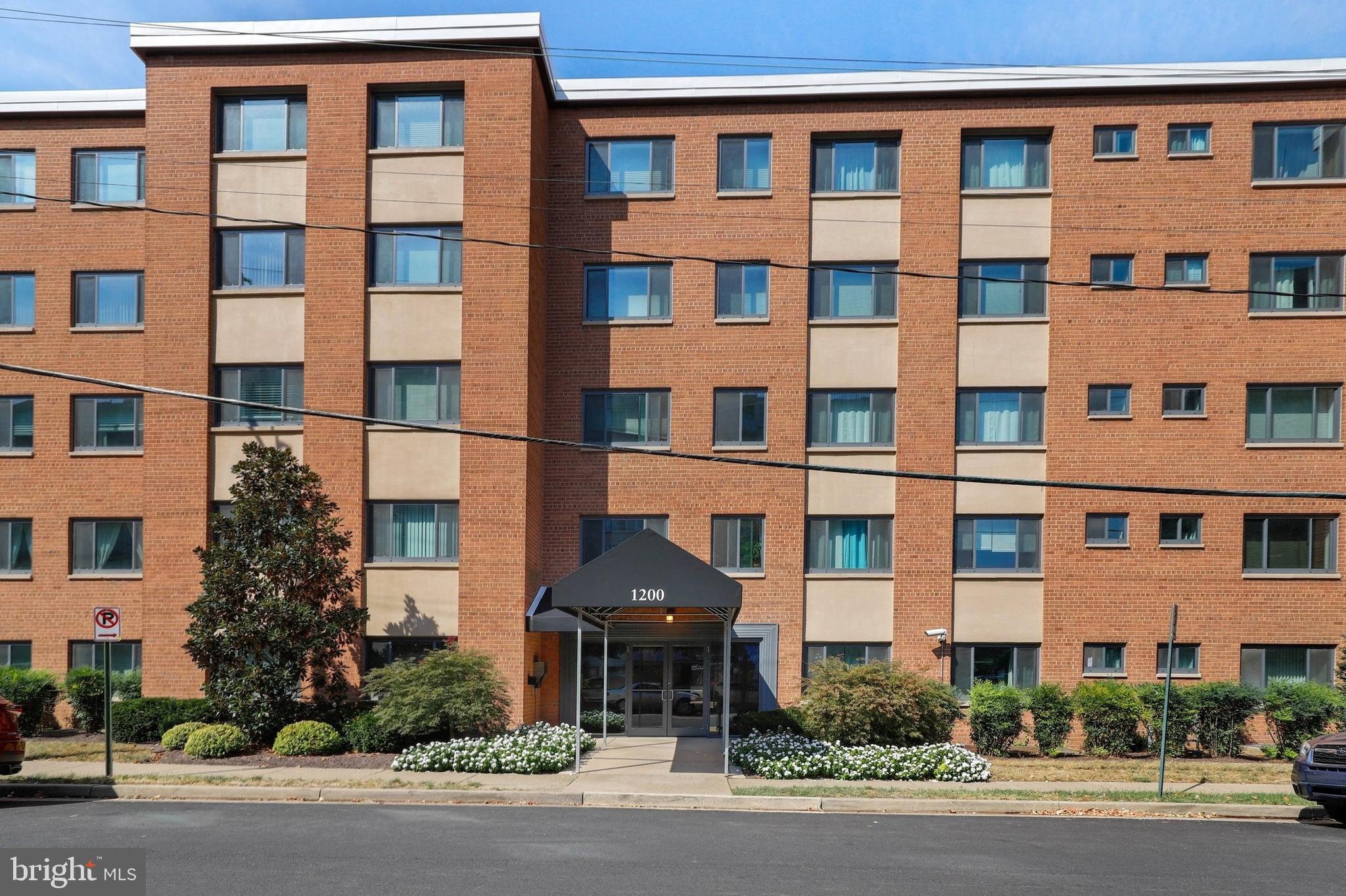 1200 South Arlington Ridge Road, Unit 517 Arlington, VA 22202 - Photo 2 of 20