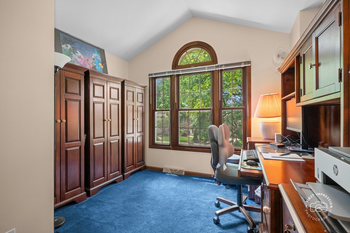 2412 Barkdoll Road Naperville, IL 60565 - Photo 22 of 28 Gallery Image 22