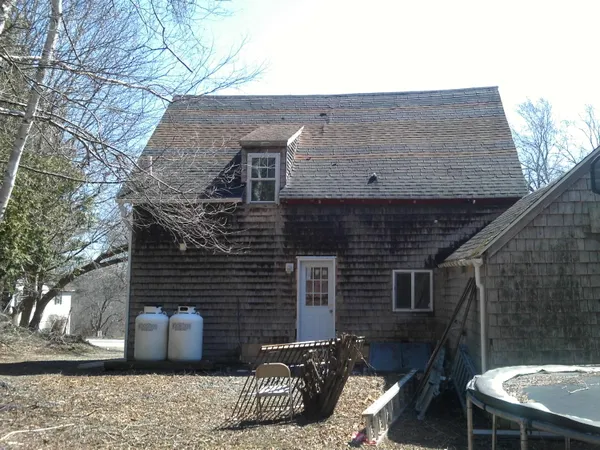 $284,500 | 104 Beechwood Street, Thomaston, ME 04861