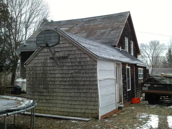 $289,500 | 104 Beechwood Street, Thomaston, ME 04861