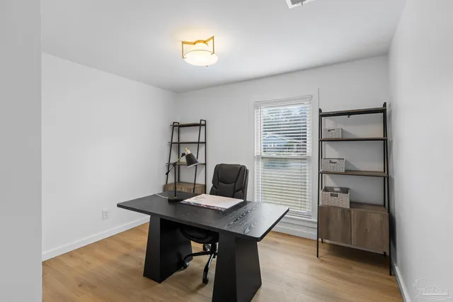 $265,000 | 3962 Elmcrest Drive, Pensacola, FL 32504