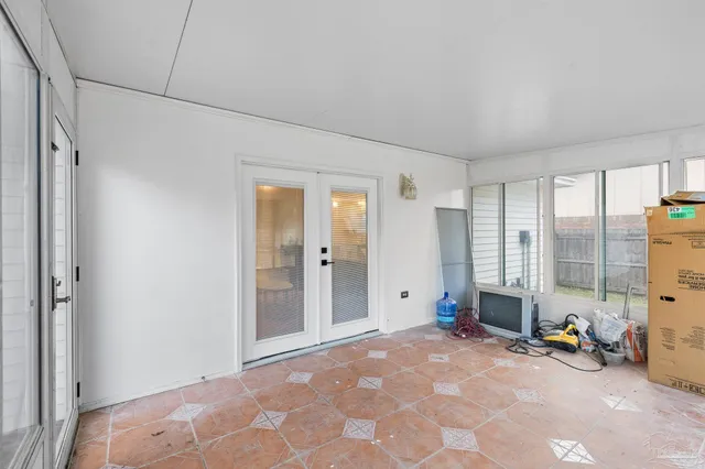 $265,000 | 3962 Elmcrest Drive, Pensacola, FL 32504