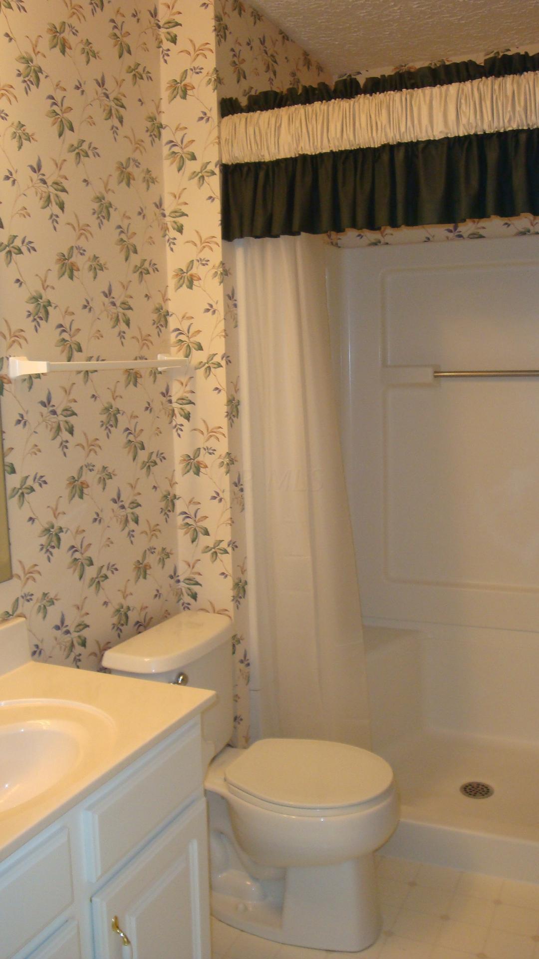 6085 Murphys Pond Road Canal Winchester, OH 43110 - Photo 14 of 16