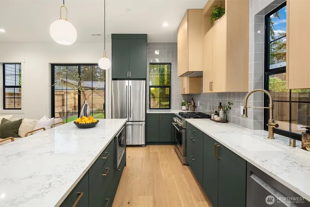 $1,449,950 | 891 166th Avenue Northeast, Bellevue, WA 98008