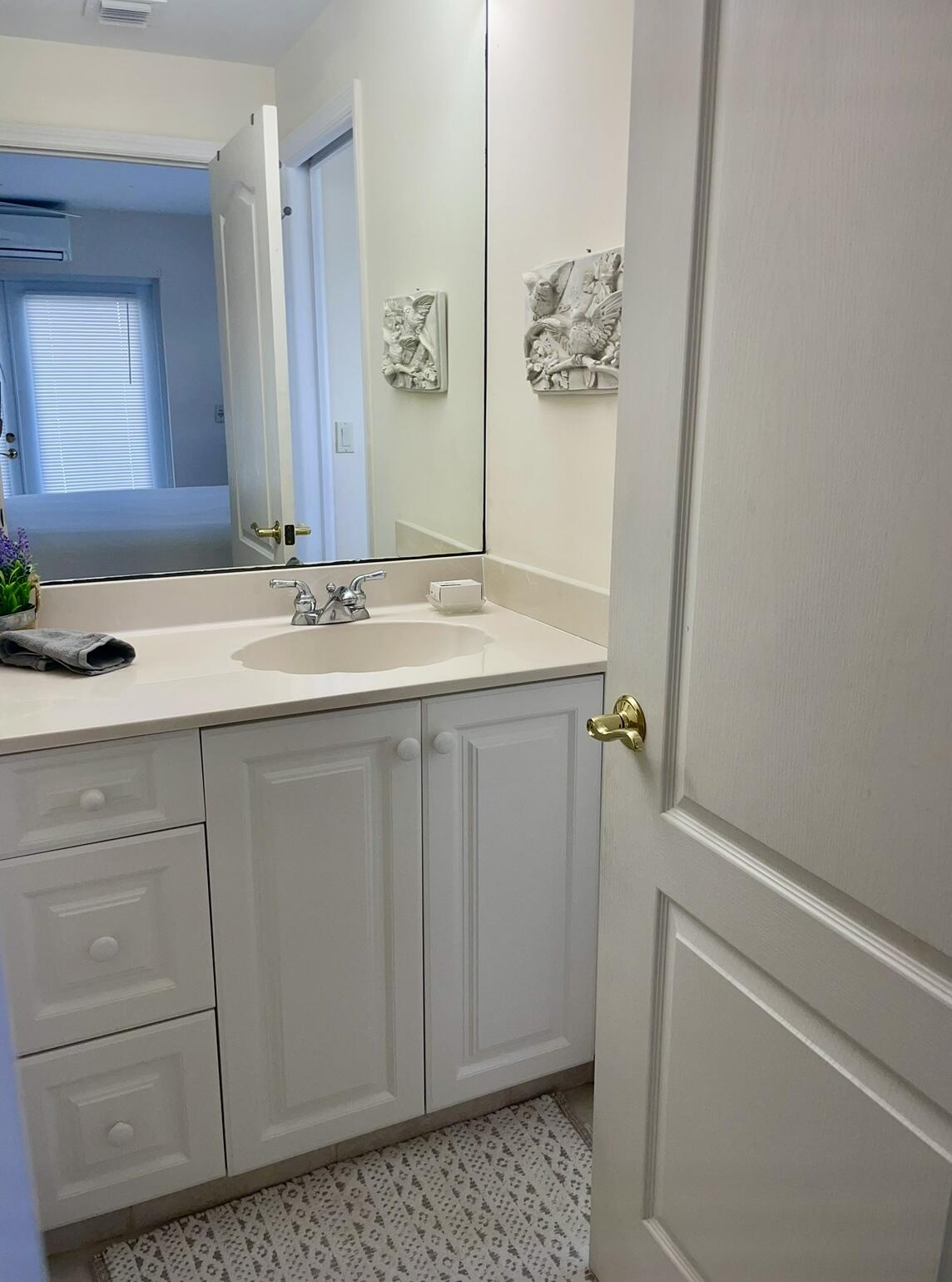 950 Marble Way Boca Raton, FL 33432 - Photo 8 of 10 IMG_8735 2