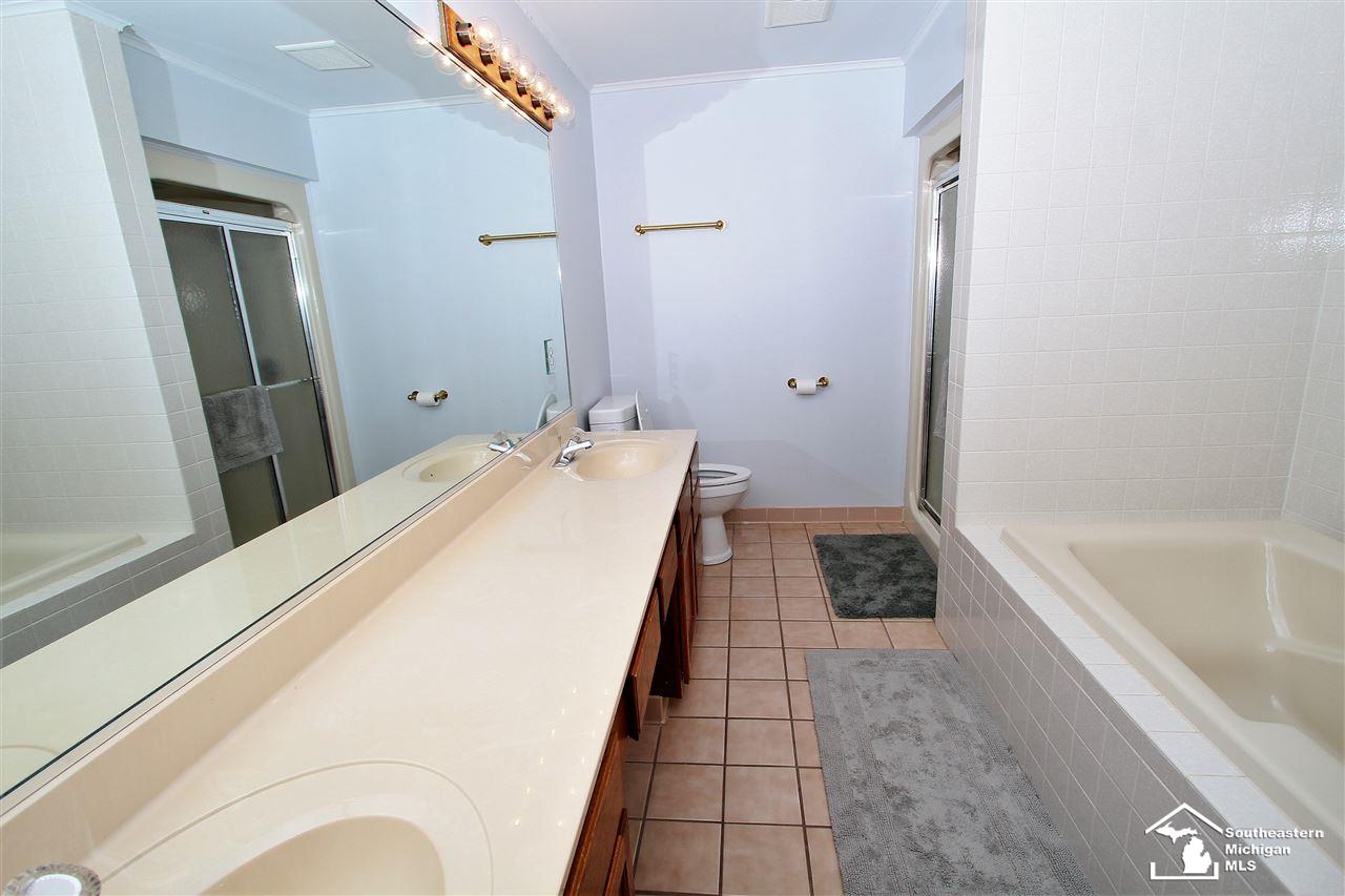 5840 East Dunbar Road, Unit 4 Monroe, MI 48161 - Photo 17 of 26
