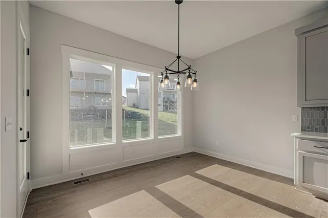 $687,690 | 17154 South Heatherwood Street, Olathe, KS 66062